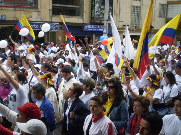 Colombian Peace Process, Rodeemos el Diálogo,