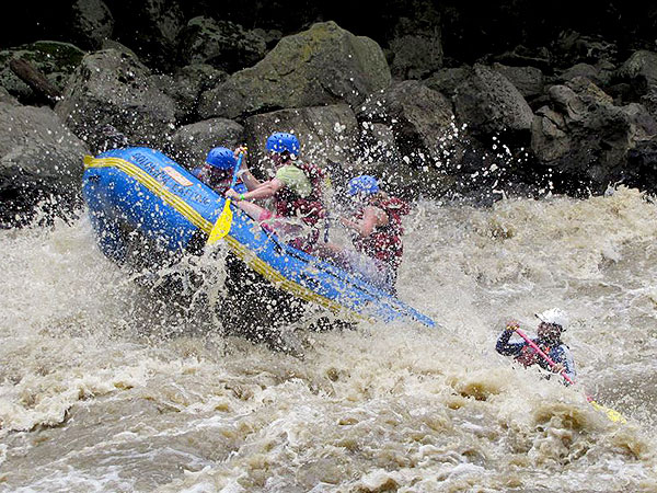 Rafting San Gil, Adventure sports Colombia
