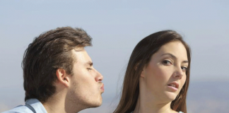 Tinder relationships, bad relationships, Colombian dating