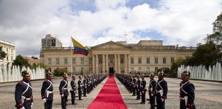 Rodrigo Londoño, alias "Timochenko" has set his eyes on a 4-year term at the Palacio de Nariño.