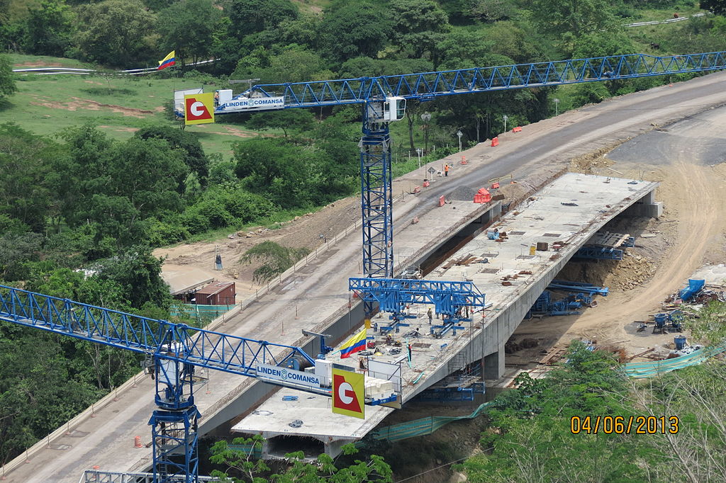 A construction site of a bridge on the Ruta del Sol II project