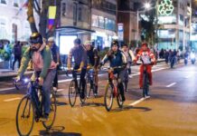 The Ciclovía Nocturna is a rolo tradition. Photo courtesy of IDRD.